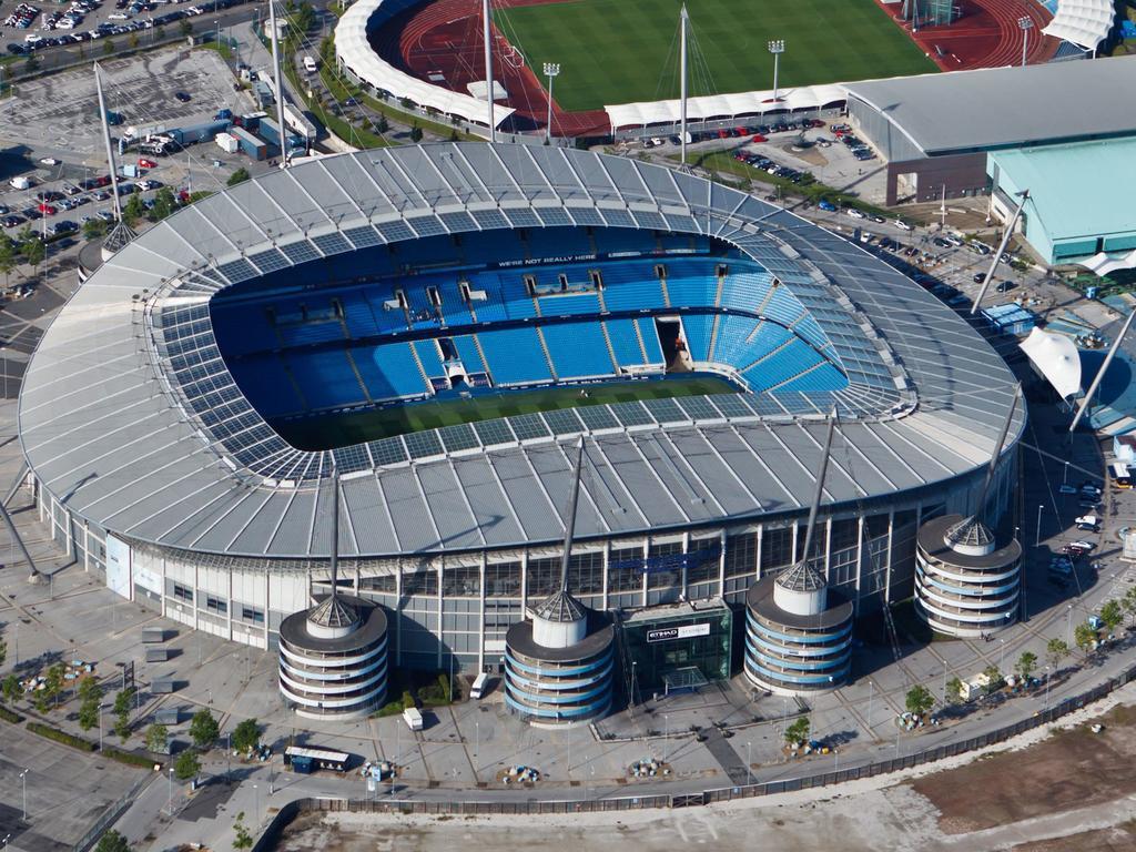 The Manchester Стокпорт Екстериор снимка